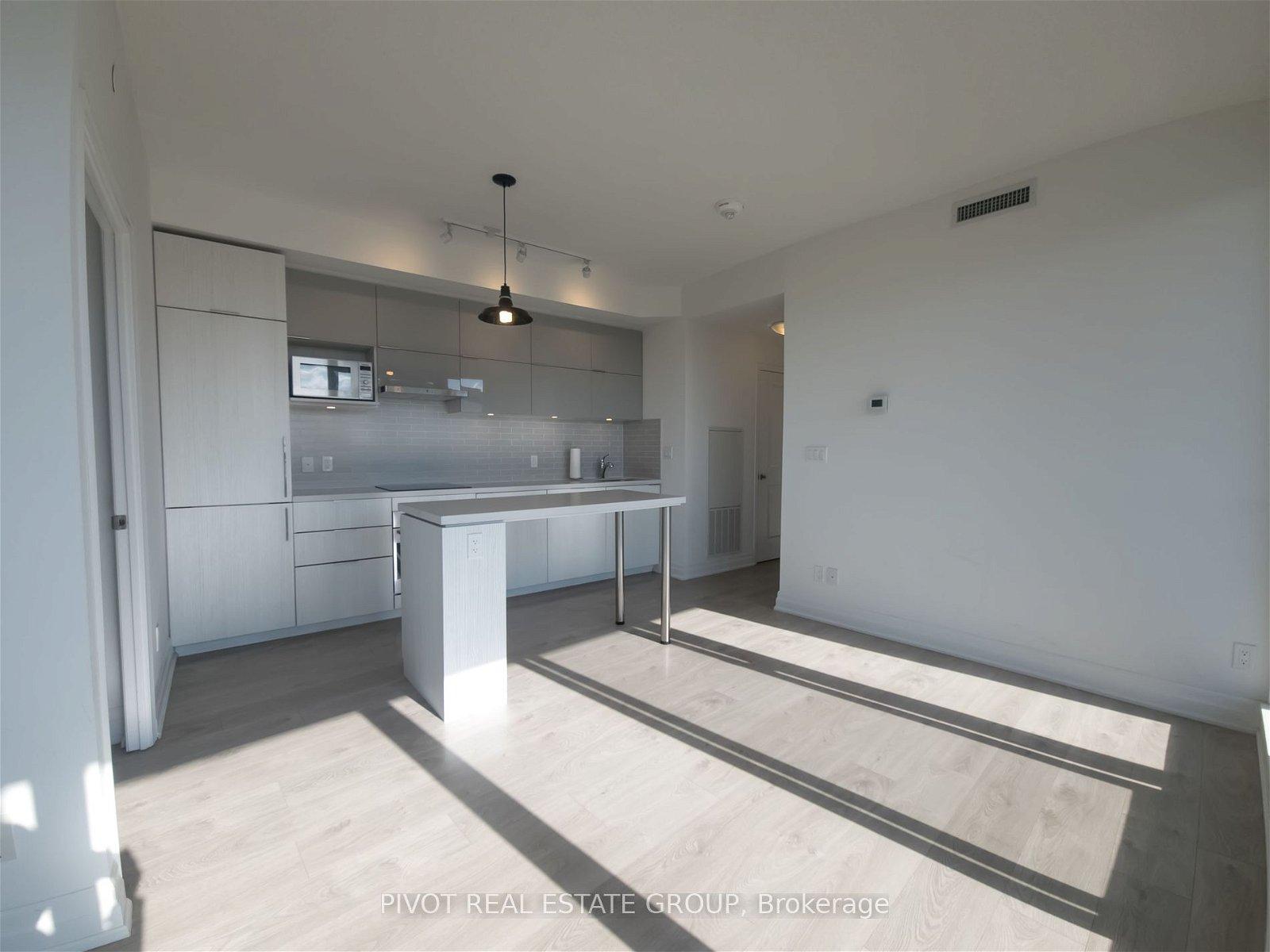 10-rouge-valley-drive-w-markham-ontario-n8063610