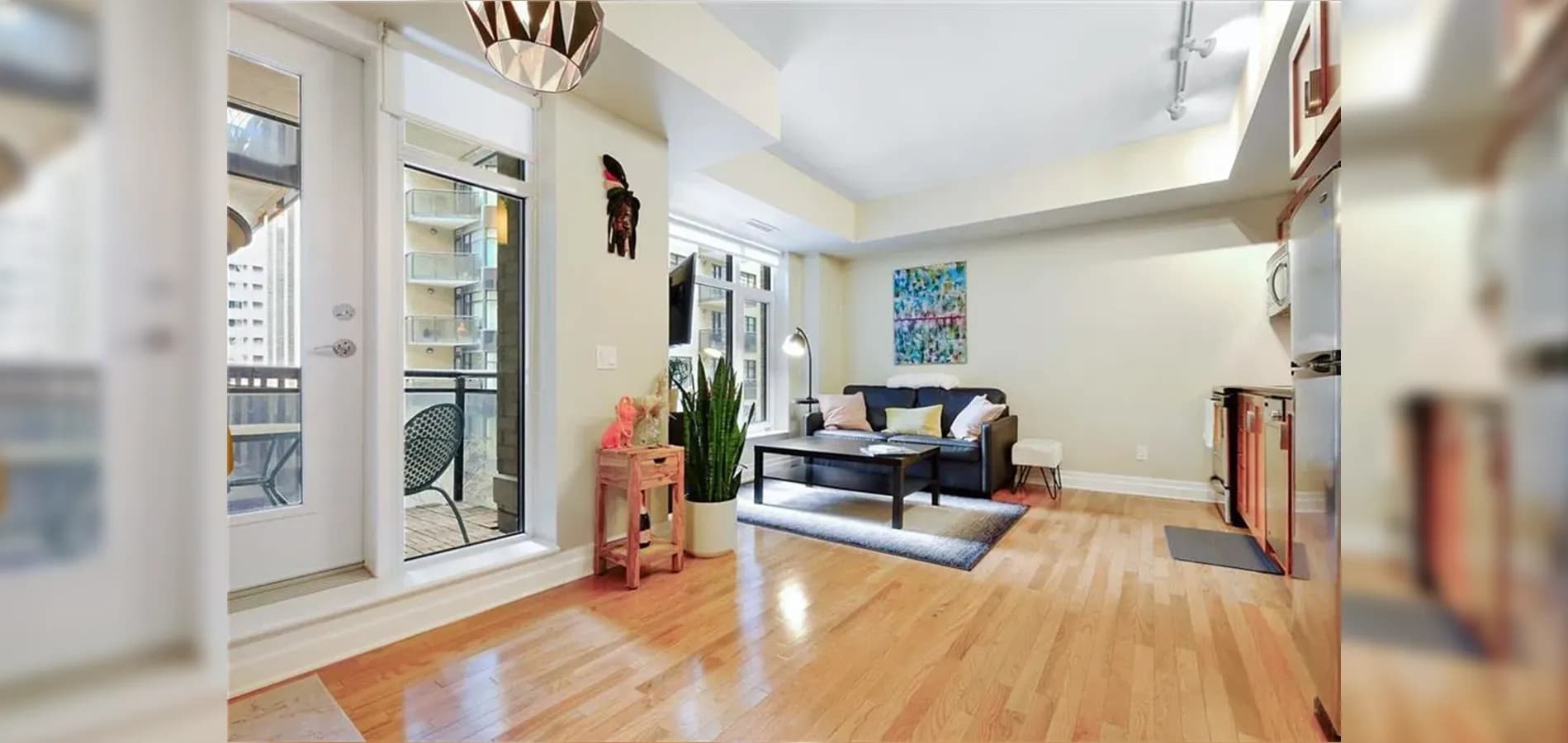 406 - 245 Kent Street