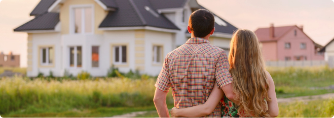 Why do sellers prefer spring/summer for selling their house?